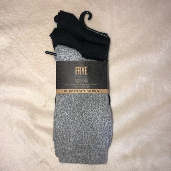 Frye Women’s Crew Socks Gray and Black